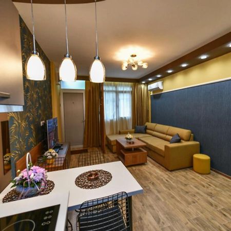 Апартаменты Apartman Dolar Кралево Экстерьер фото